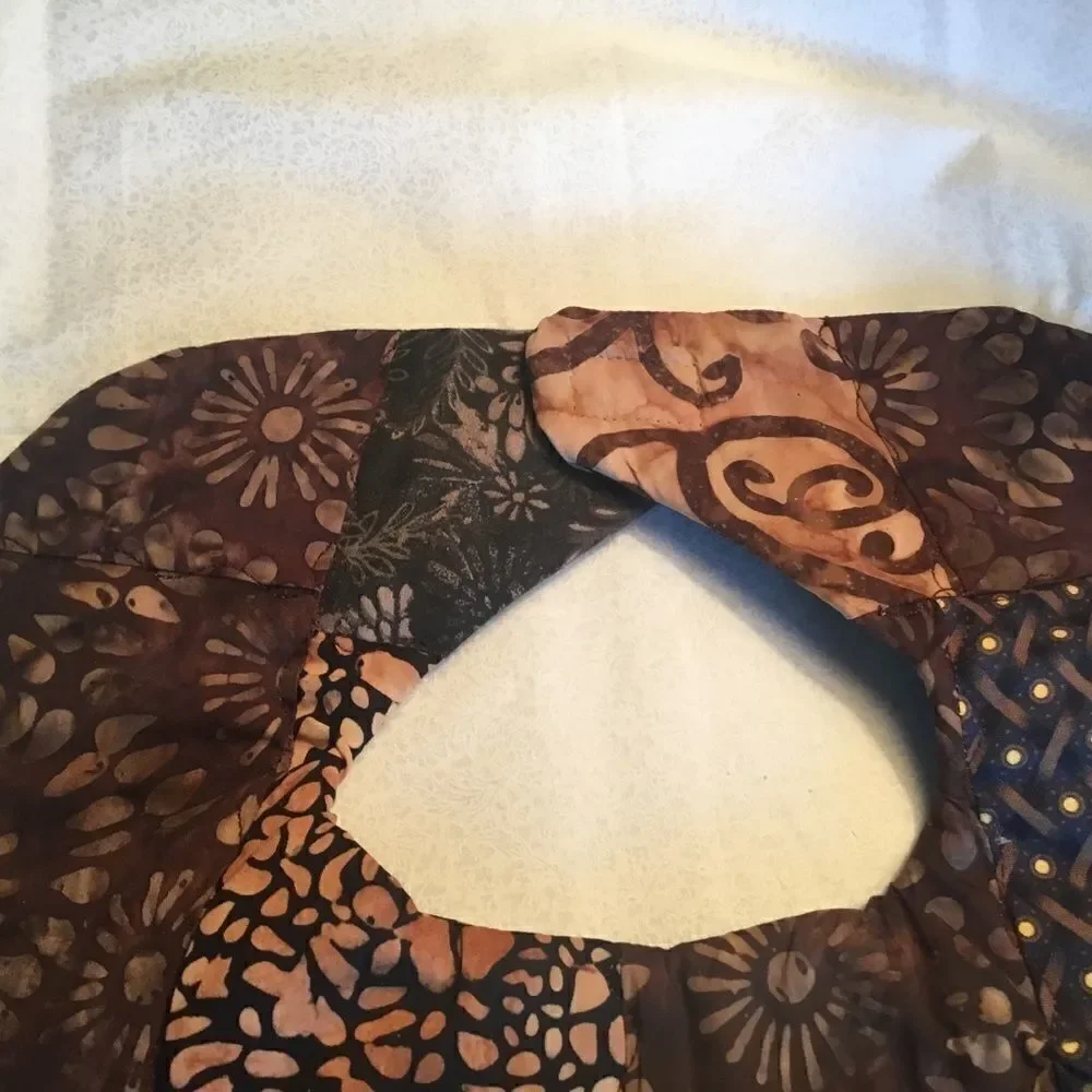 3/$25 or $12 ea. NWT Handmade Quilted Reversible Baby Bib.